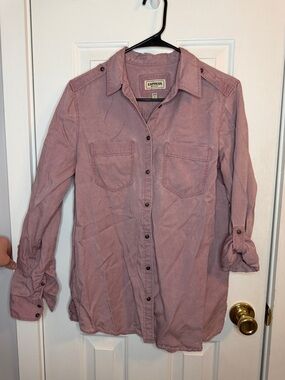 Express Long Sleeve Button-Up Shirt in Dusty Mauve